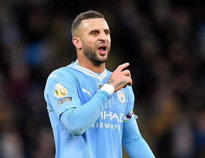 官方：莱斯特城英超冠军主力成员富克斯执教英乙纽波特