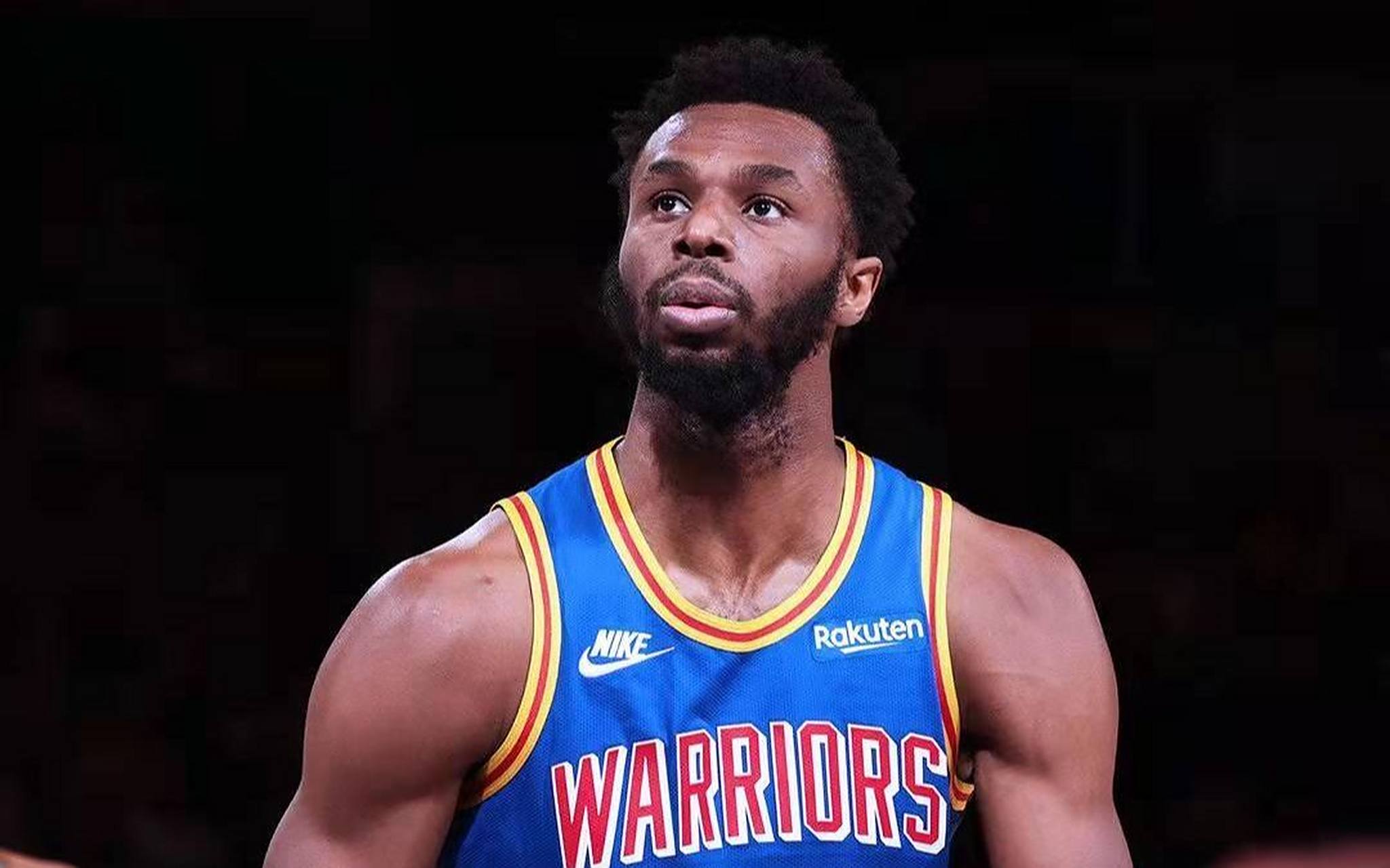 NBA交易市场动态：湖人完成签约,