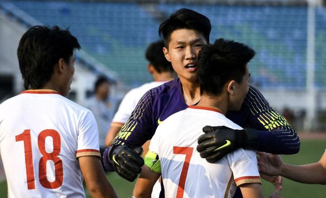 江苏福彩支持孤儿助学工程