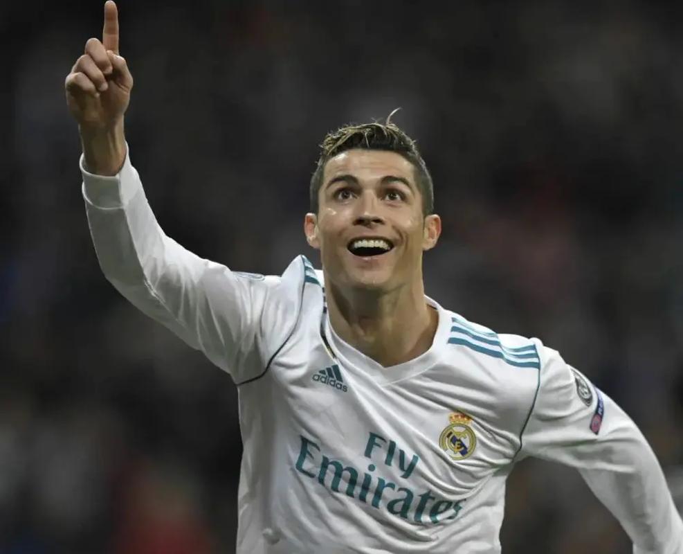 有消息称萨拉赫“很不高兴”，因为他不会在利物浦待满“六个月”。