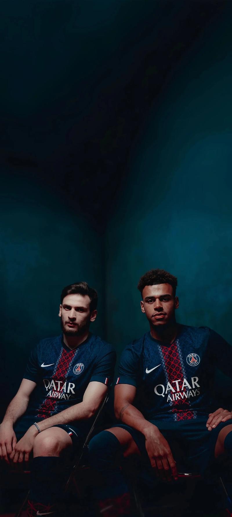 最想“偷师”队友的哪种特质？泽林斯基：姆希塔良的足球智慧