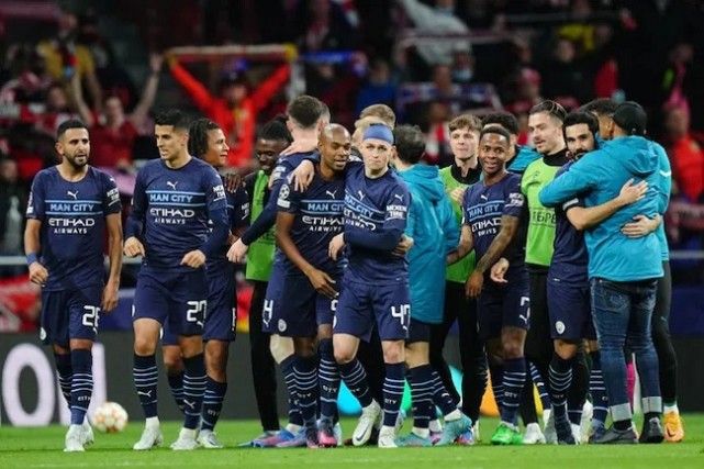 足球西甲榜首易主，冠军形势再变